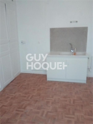t2 à la location -   60600  CLERMONT, surface 32 m2 location t2 - UBI449661629